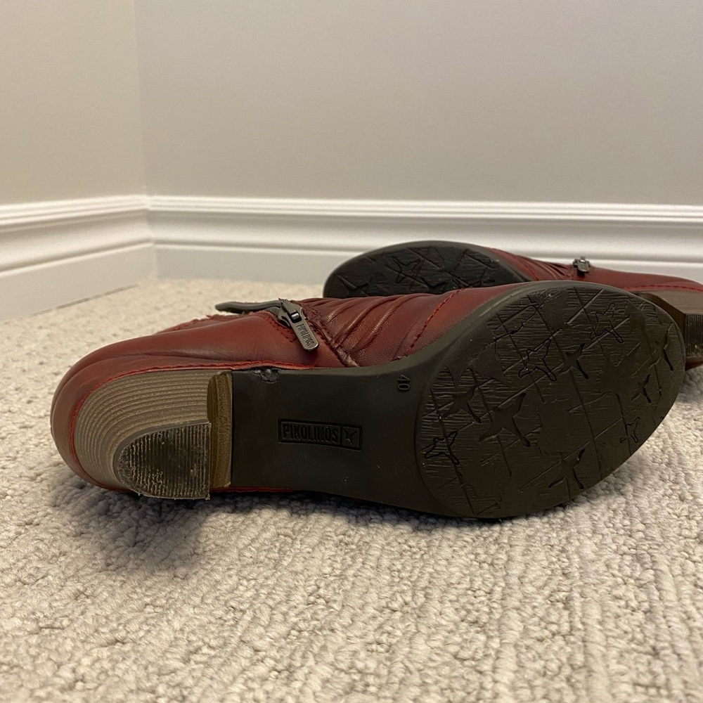 Size US9 / EU40 red/burgundy Pikolinos boots - Picture 8 of 9